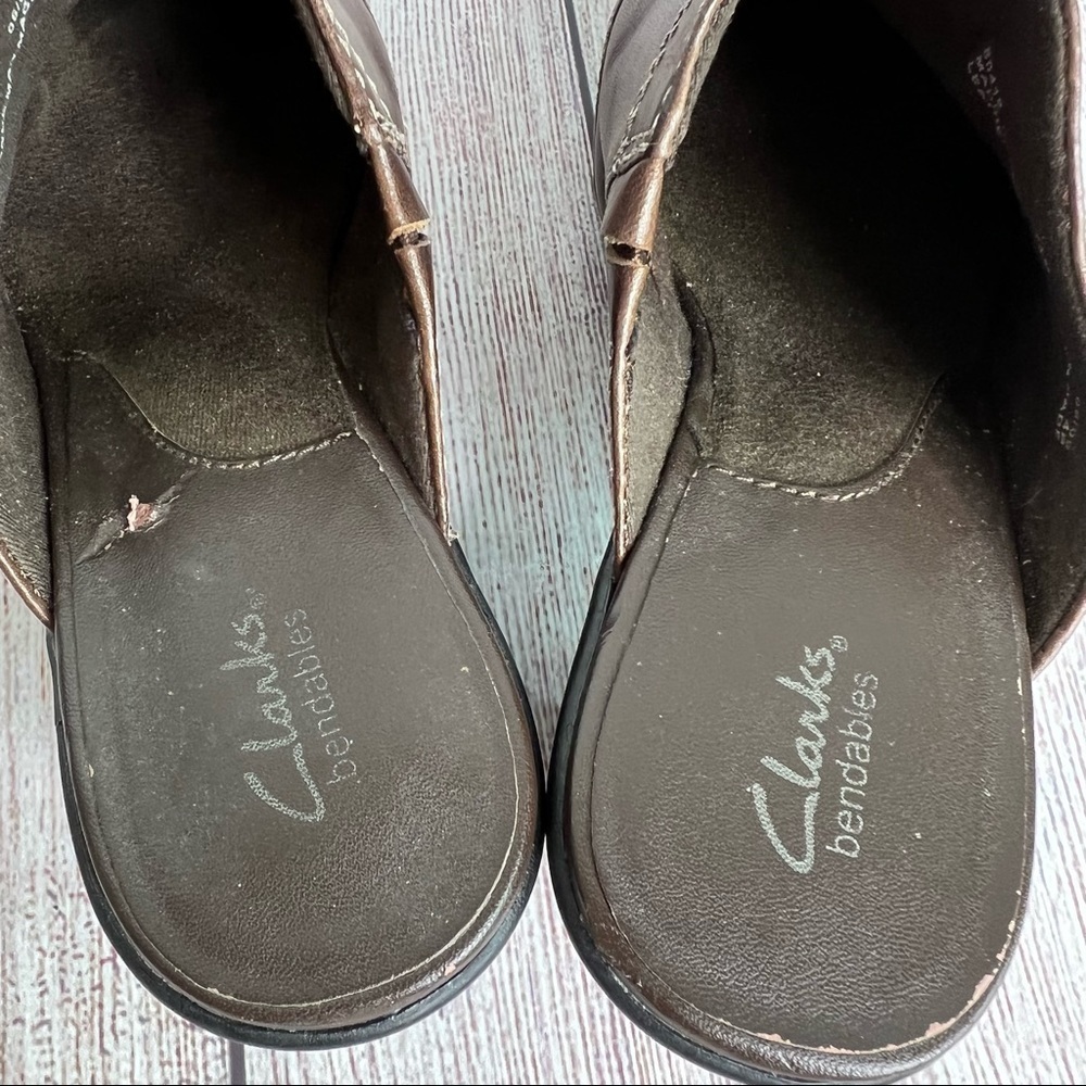Clark’s bendables Brown Mules 7.5 - Picture 7 of 7